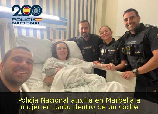 Policía Nacional auxilia en Marbella a mujer en parto dentro de un coche 