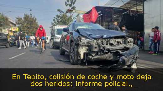 En Tepito, colisión de coche y moto deja dos heridos: informe policial