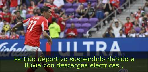 Partido deportivo suspendido debido a lluvia con descargas eléctricas 