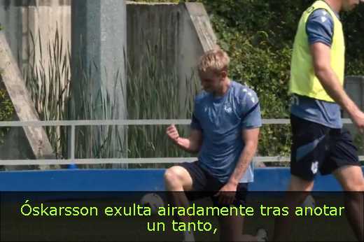 Óskarsson exulta airadamente tras anotar un tanto